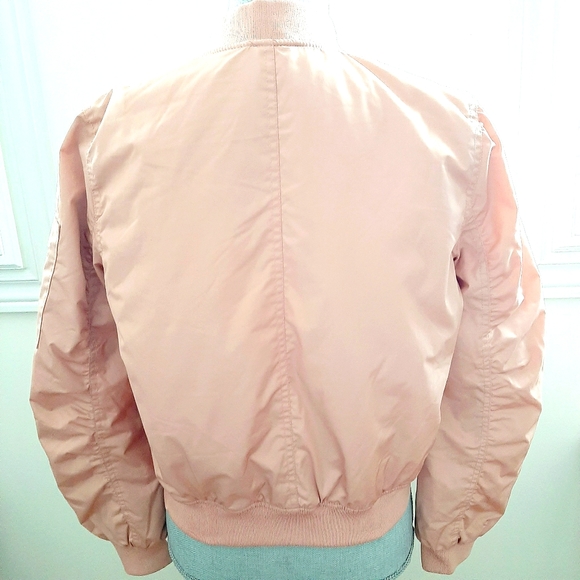 Forever 21 Winter Jacket - Picture 2 of 5